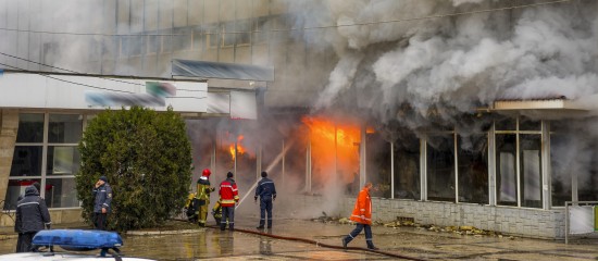 Vers une nouvelle aide fiscale pour les entreprises après les incendies de l’été 2026